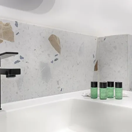 Mykeypers - Luxury Design Flat 4p - Republique